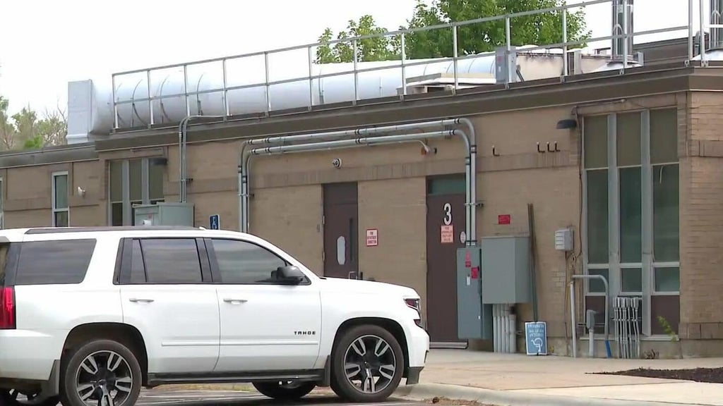 Investigators looking into whether Iranian hackers targeted US water systems — CBS Miami, Delray Beach Community news
