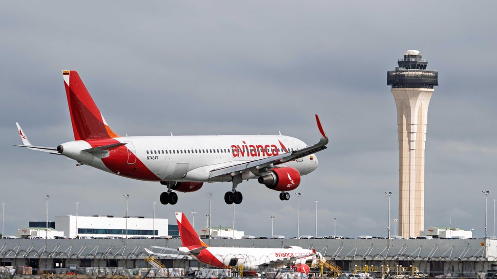 Eight injured during severe turbulence that forced New York City-bound flight to divert to MIA, officials say — CBS Miami, Delray Beach Health news