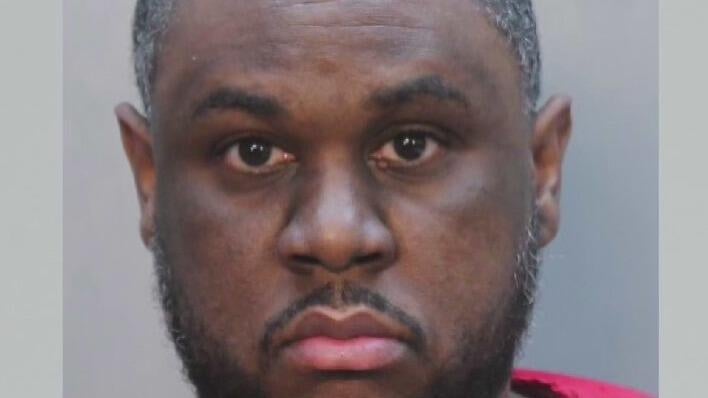 Death penalty on the table for Miami man accused of killing witness — CBS Miami, Delray Beach Community news