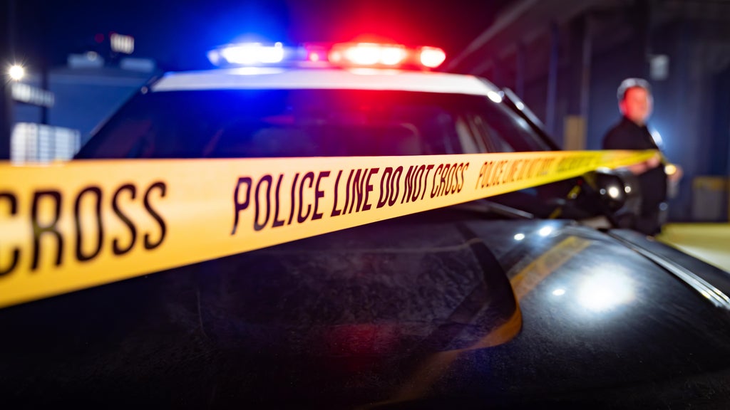 2 men, including an alleged suspect, were hospitalized after a stabbing in Miami, police say — CBS Miami, Delray Beach Health news