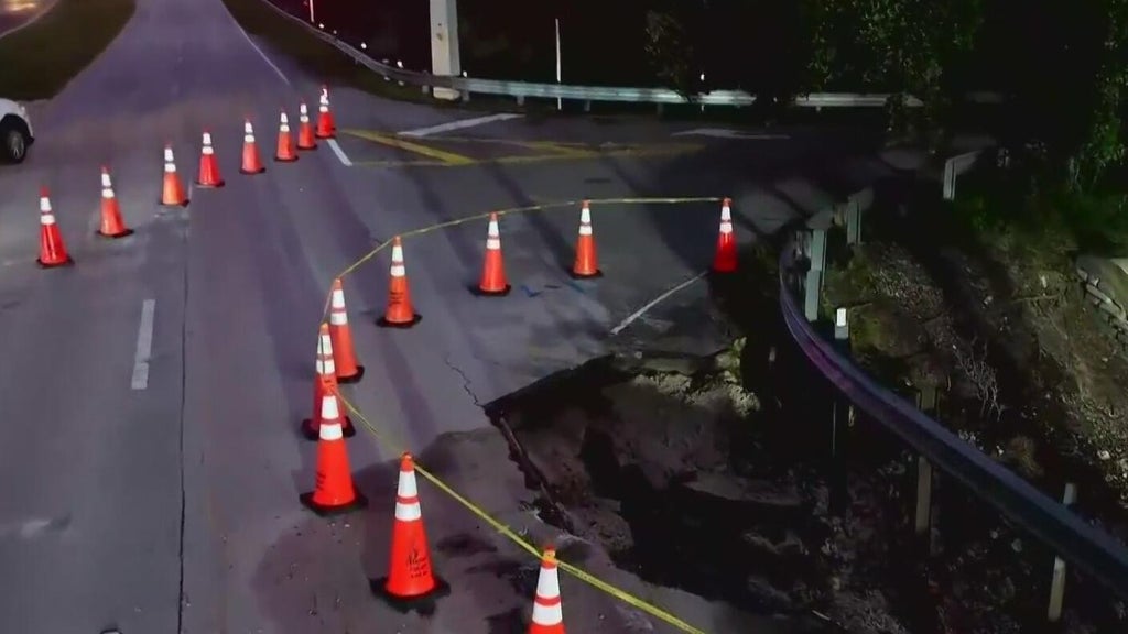 Davie road collapses after water main break, police say — Delray Beach Community news