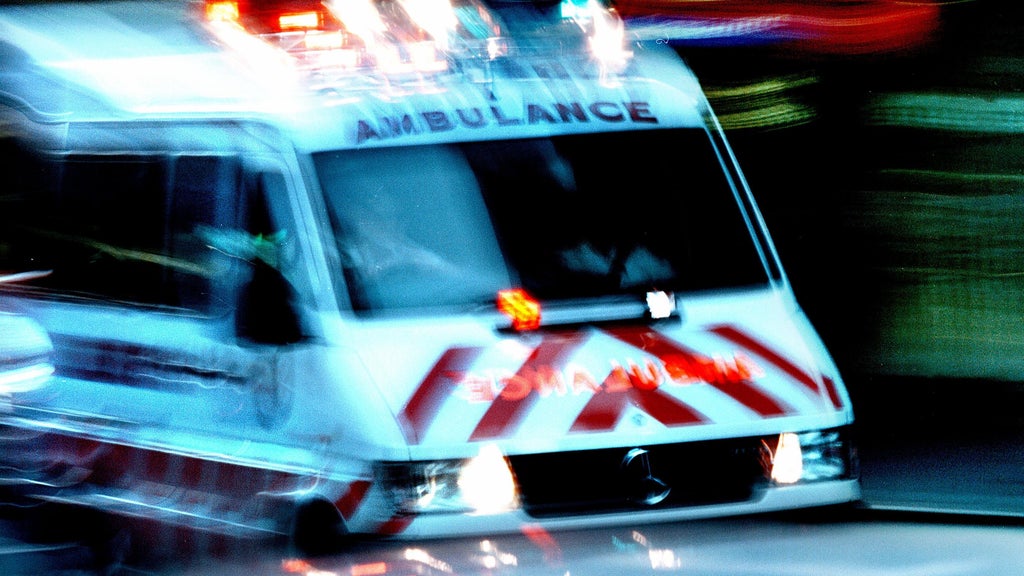 Woman arrested after allegedly setting man on fire in Miami-Dade, authorities say — CBS Miami, Delray Beach Health news