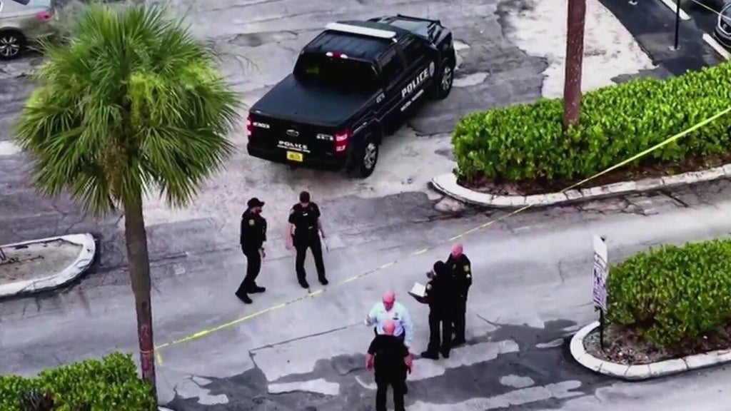 Woman injured in Wilton Manors shooting, police say; search for gunman continues — CBS Miami, Delray Beach Health news