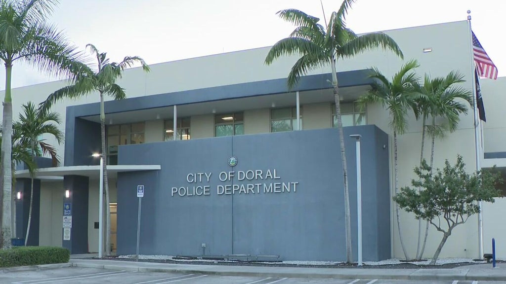 2 men accused of ambusing a buyer during a Facebook Marketplace transaction in Doral — CBS Miami, Delray Beach Community news