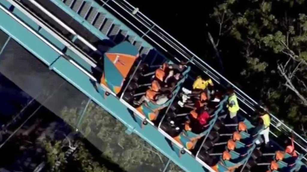 Authorities identify man killed after falling out of roller coaster at Six Flags Over Georgia — CBS Miami, Delray Beach Community news