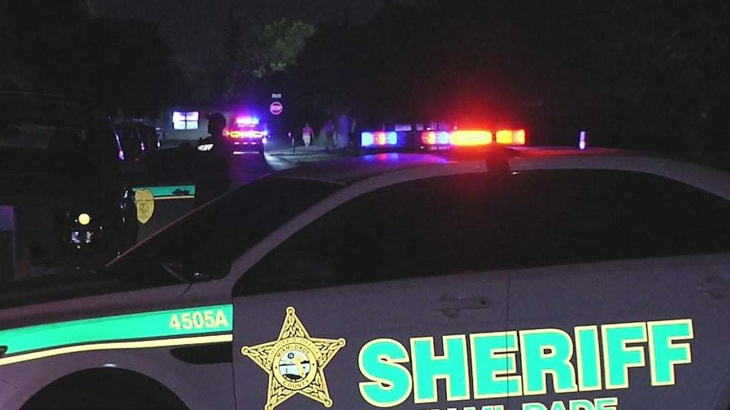 Elderly woman hospitalized after being struck by car overnight in Miami-Dade, police say — CBS Miami, Delray Beach Health news