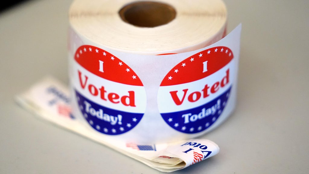 South Florida gears up ahead of early voting in the 2026 midterm elections — CBS Miami, Delray Beach Community news
