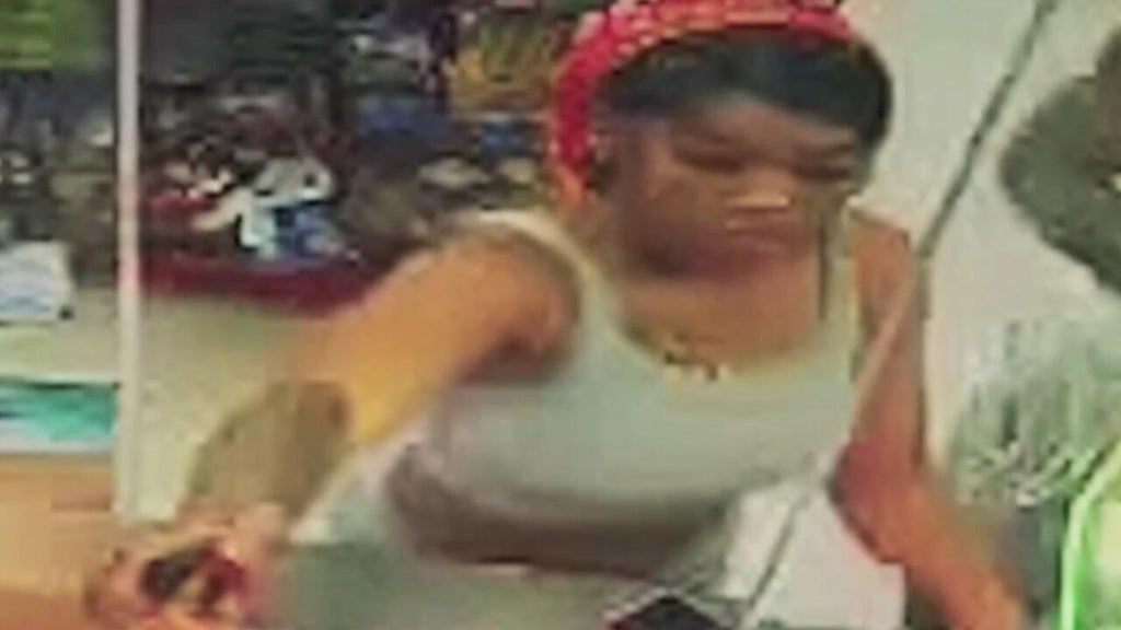 Broward detectives seek woman who pepper-sprayed convenience store clerk in face after purchase dispute — CBS Miami, Delray Beach Health news