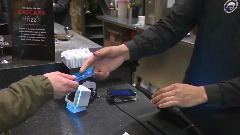 Now is the time to budget so holiday spending can be planned, paid without breaking the bank — CBS Miami, Delray Beach Community news