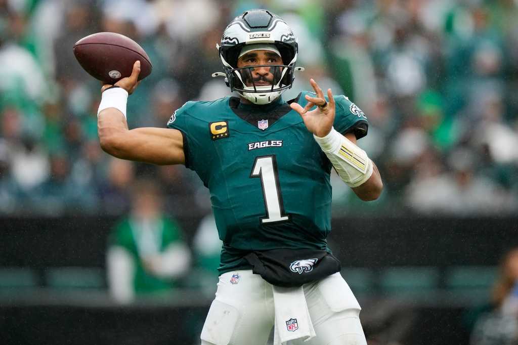 NFL defends Eagles' handling of Jalen Hurts' blood clots while union calls for an investigation — WPBF Sports Palm Beach
