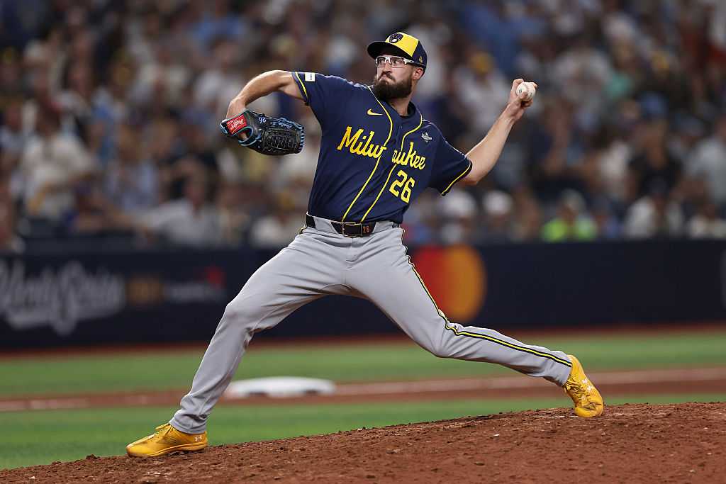 Brewers relief pitcher breaks postseason record — Delray Beach Sports news