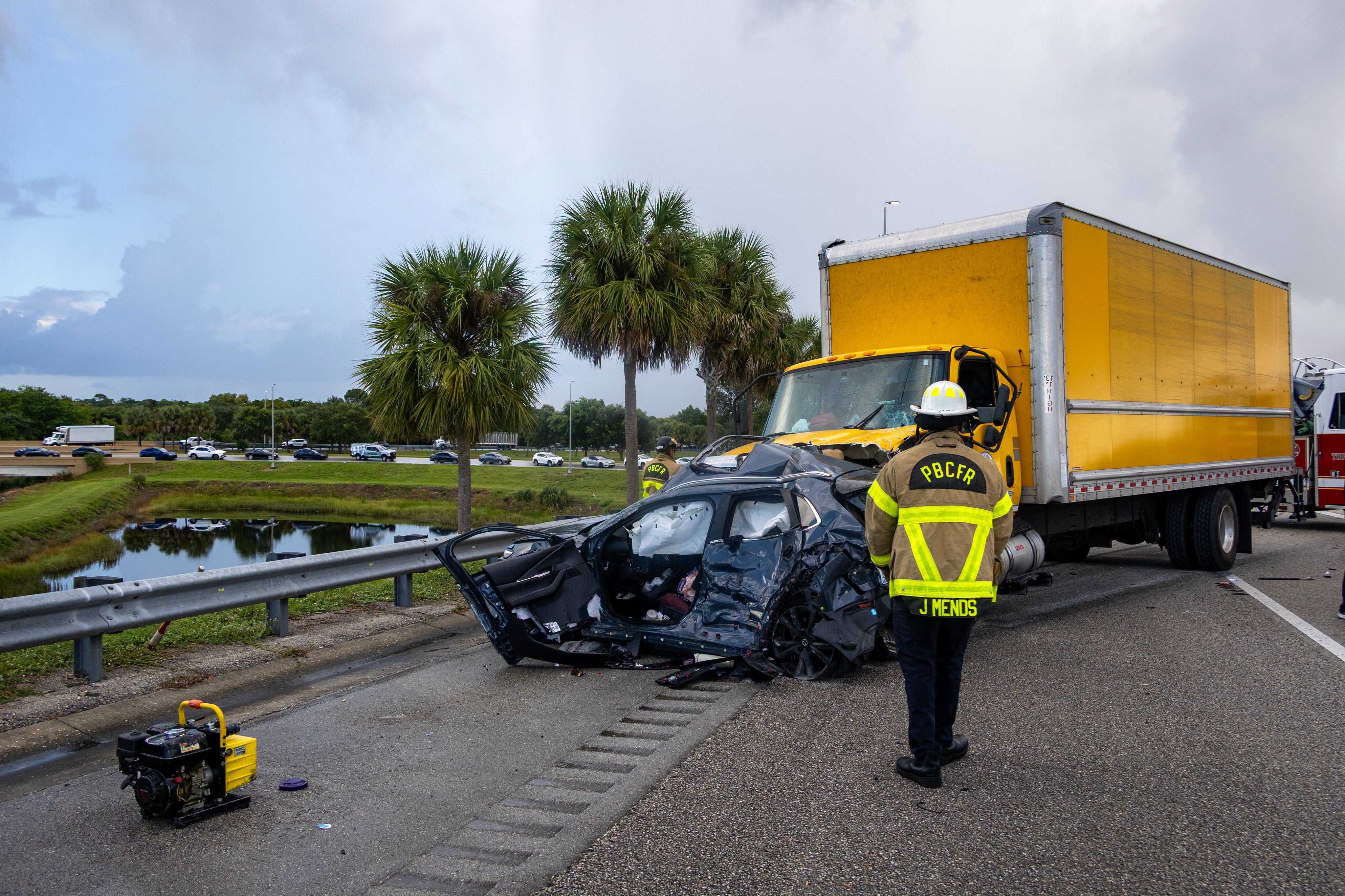 8 people hospitalized after 6-vehicle Turnpike crash in Delray Beach — WPBF West Palm Beach