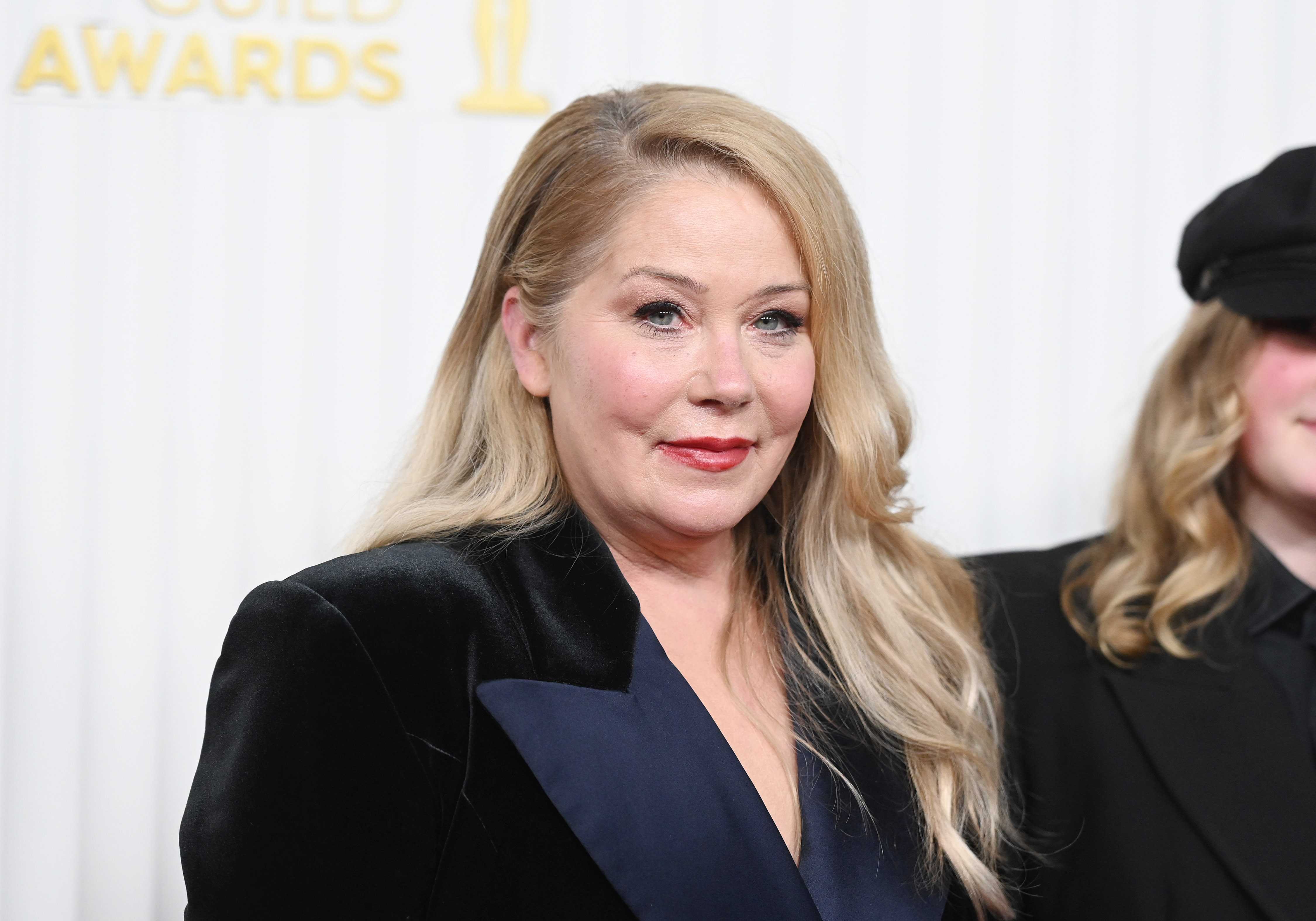 Christina Applegate says she was misdiagnosed with MS. What her doctor told her — WPBF Entertainment Palm Beach, Delray Beach Health news