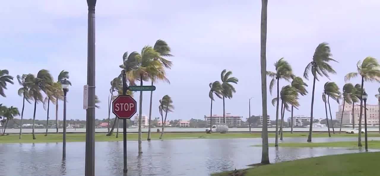 King tides bring flooding to Flagler Drive in West Palm Beach — Delray Beach Schools news