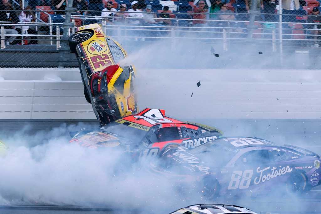 NASCAR race at Talladega was stopped after Joey Logano's car went airborne in scary 15-car wreck — WPBF Sports Palm Beach
