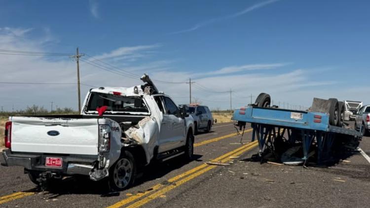 Single-vehicle crash closes intersection of State Highway 18 and County Road 306 in Winkler County — NewsWest 9 (Permian Basin), Delray Beach Community news