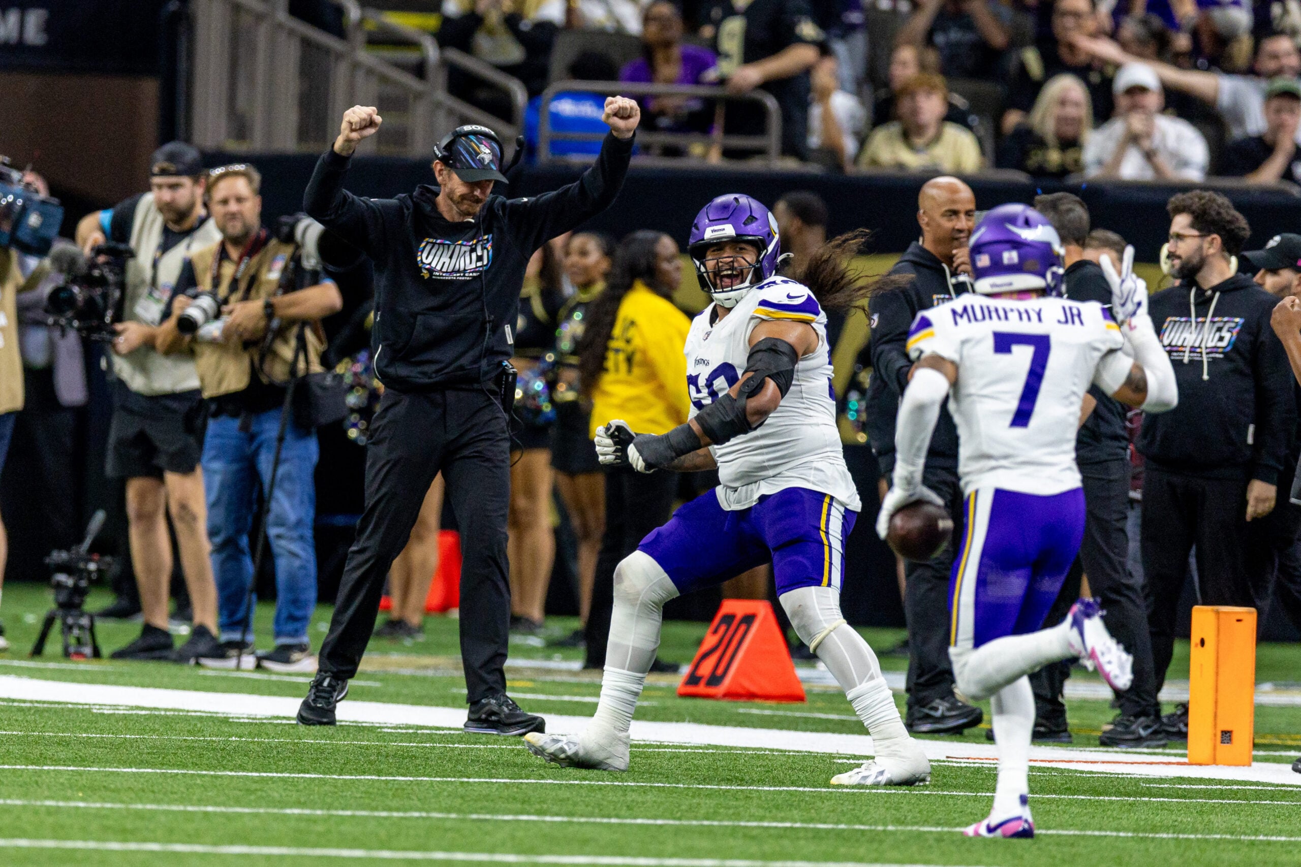A Welcome Bye Week for 5-0 Vikings After Solid Win in NO and a Wild Week 5 Around the NFL — Vikings Territory, Delray Beach Arts news